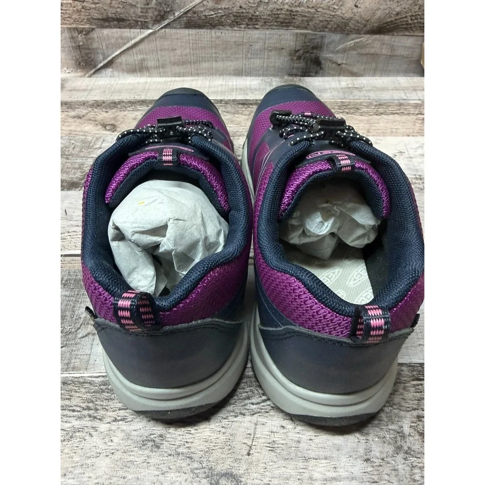 New Keen Children Wanduro Low Height Waterproof Boots Size 5